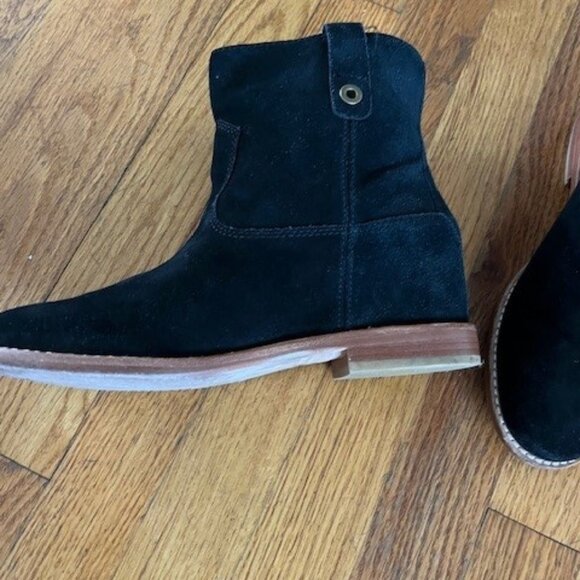 Cole Haan Zillie Black Western Suede Booties Stacked Block Heel Women’s Size 7.5 - Picture 8 of 13